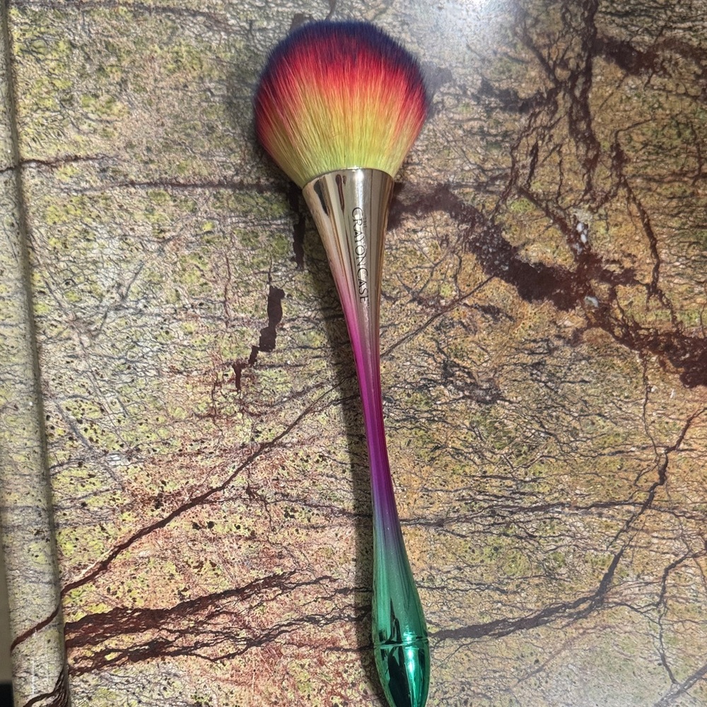 Gradient Makeup Brush by Unknown Brand